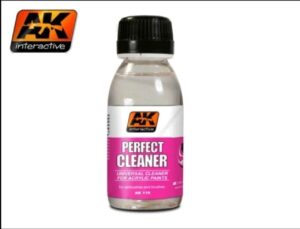 AK Interactive Perfect acrylic Cleaner 100ml